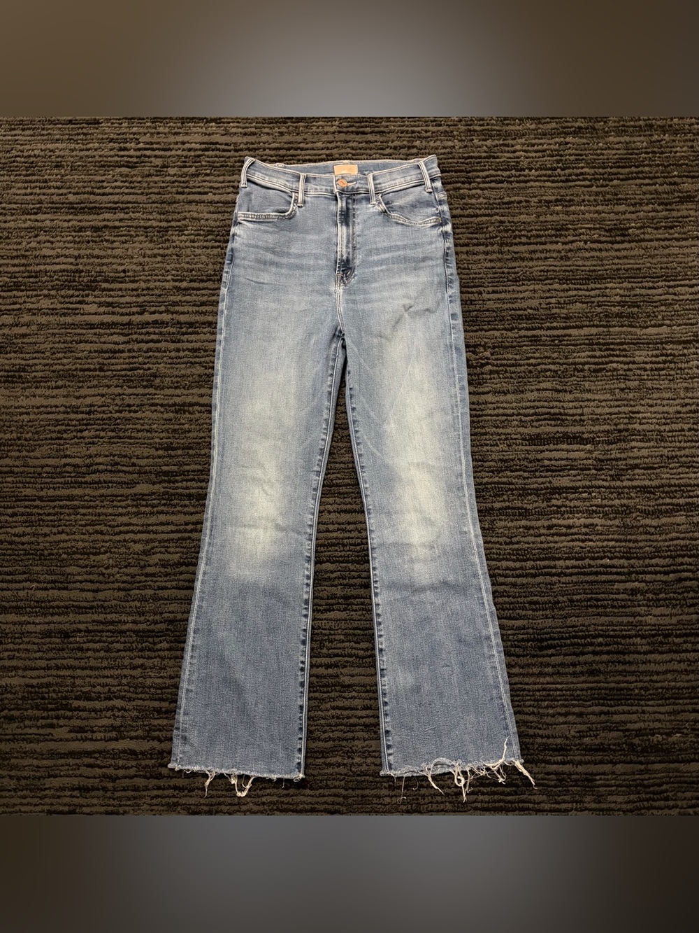 Mother hustler ankle fray healing jar high rise crop jeans